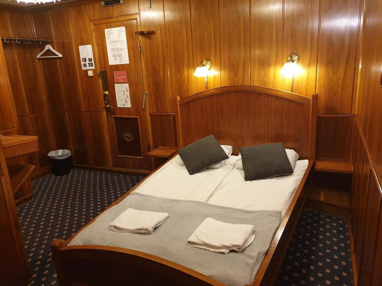 M/S Birger Jarl - Hotel & Hostel 스톡홀름 외부 사진